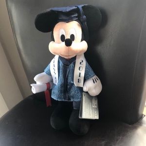 2018 Mickey Mouse grad plush
